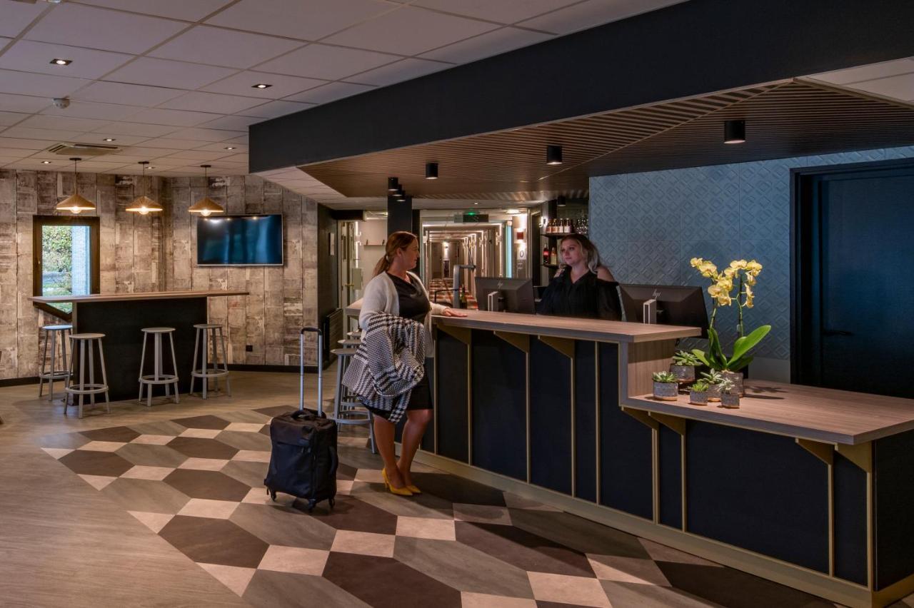 Отель Ibis Cergy Pontoise Le Port Экстерьер фото