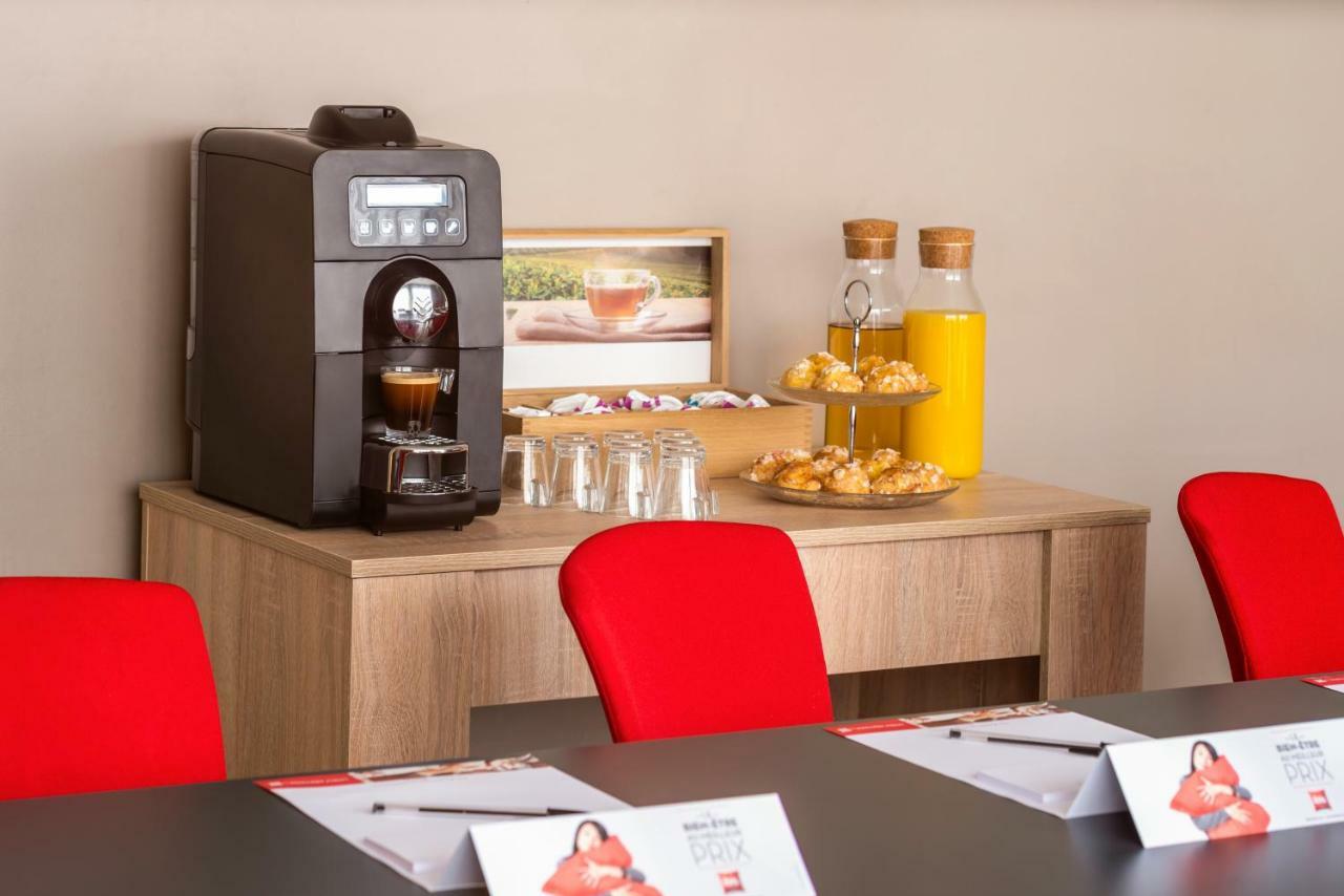 Отель Ibis Cergy Pontoise Le Port Экстерьер фото